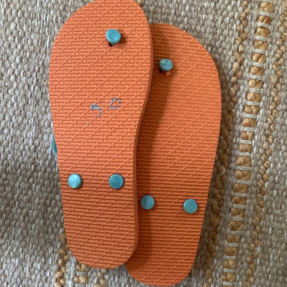 Flip flops - Picture 2 of 2